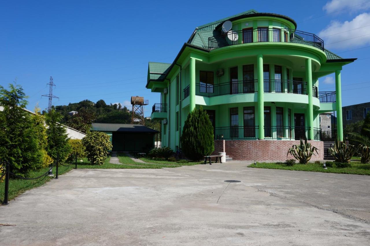 Villa Qero Batumi Kültér fotó