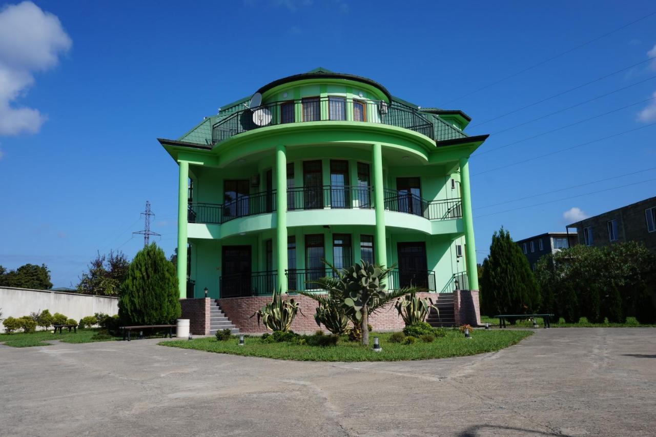 Villa Qero Batumi Kültér fotó