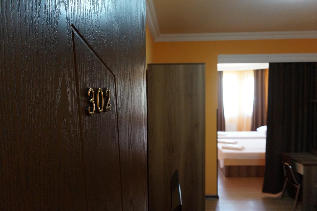 Villa Qero Batumi Kültér fotó